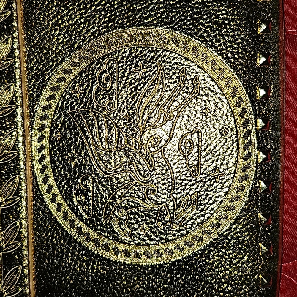 Disney Hercules 25th Anniversary Gold Wristlet Wallet - Picture 2 of 3